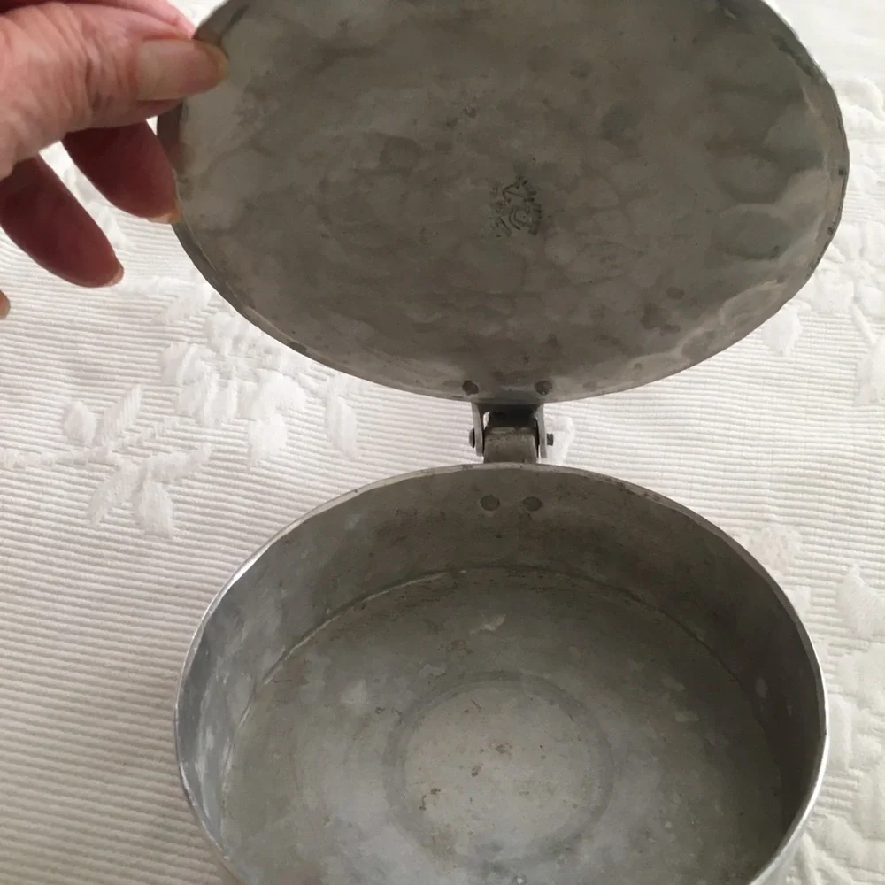 Silent Butler, Hand Forged
